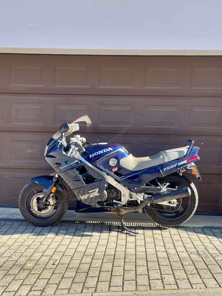 Honda VFR