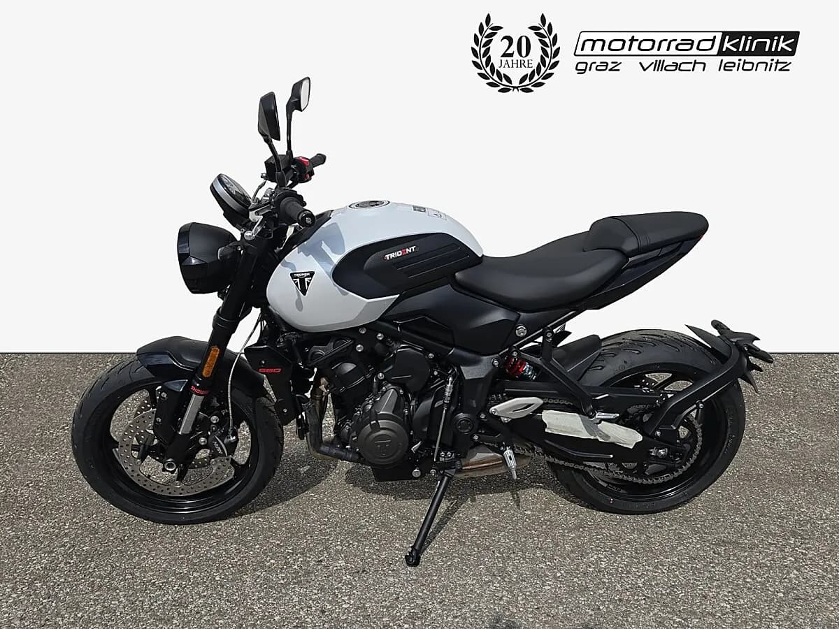 Triumph Trident 660