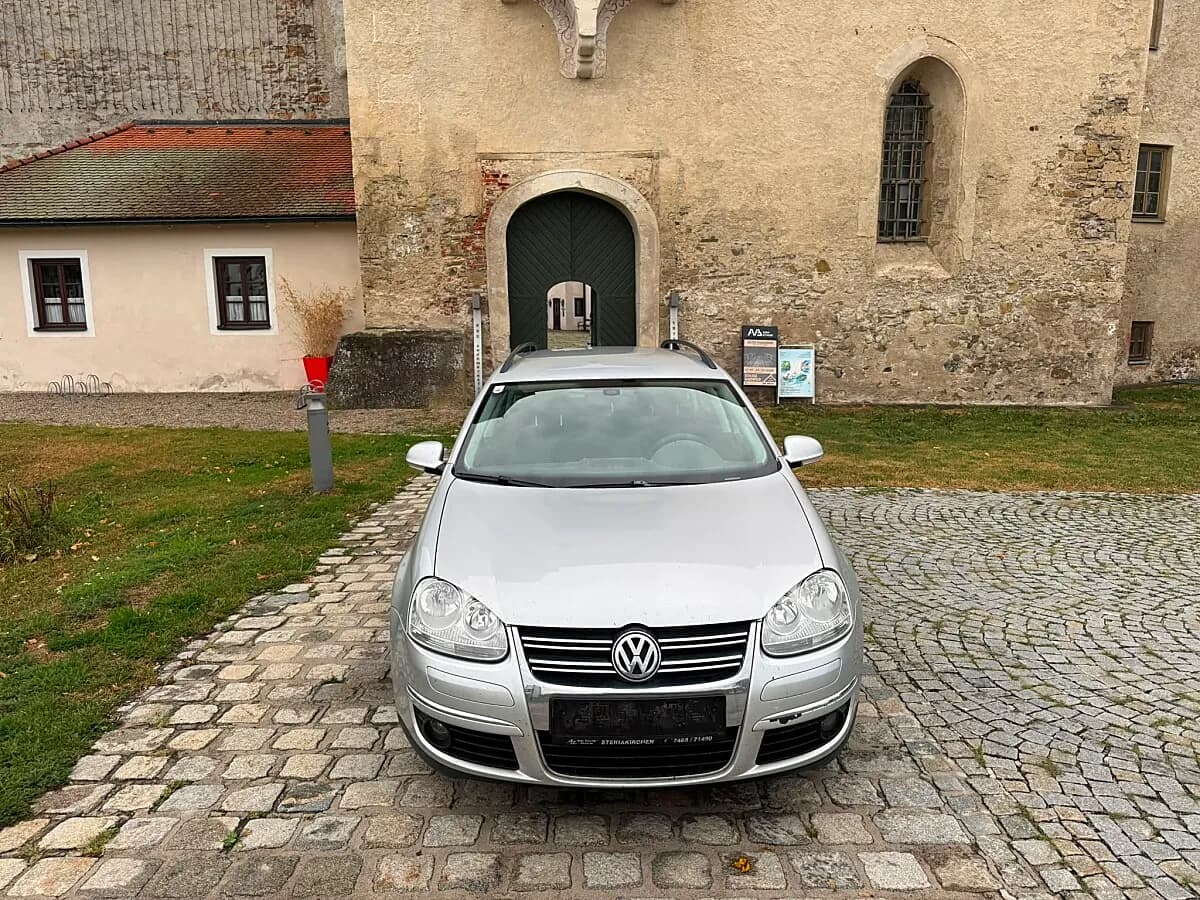 VW Golf