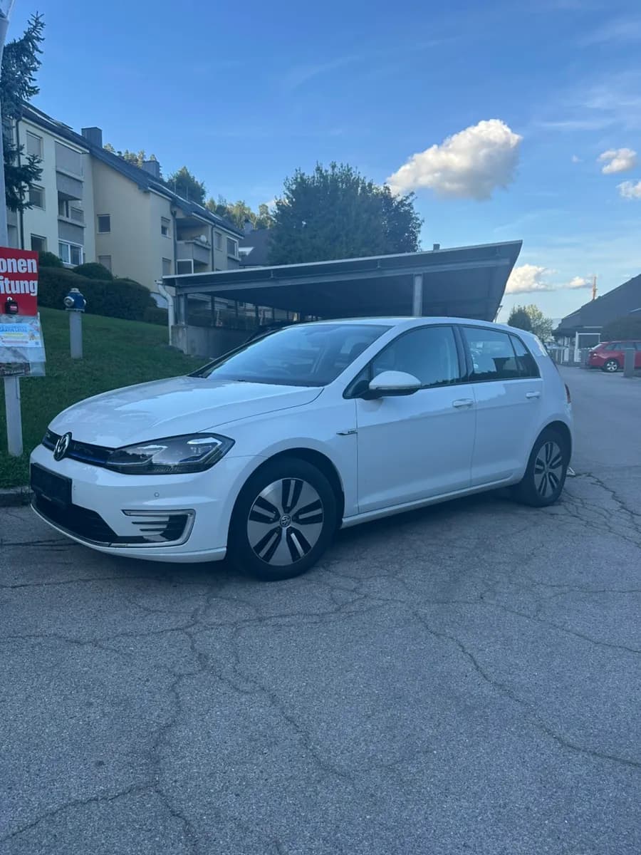 VW Golf