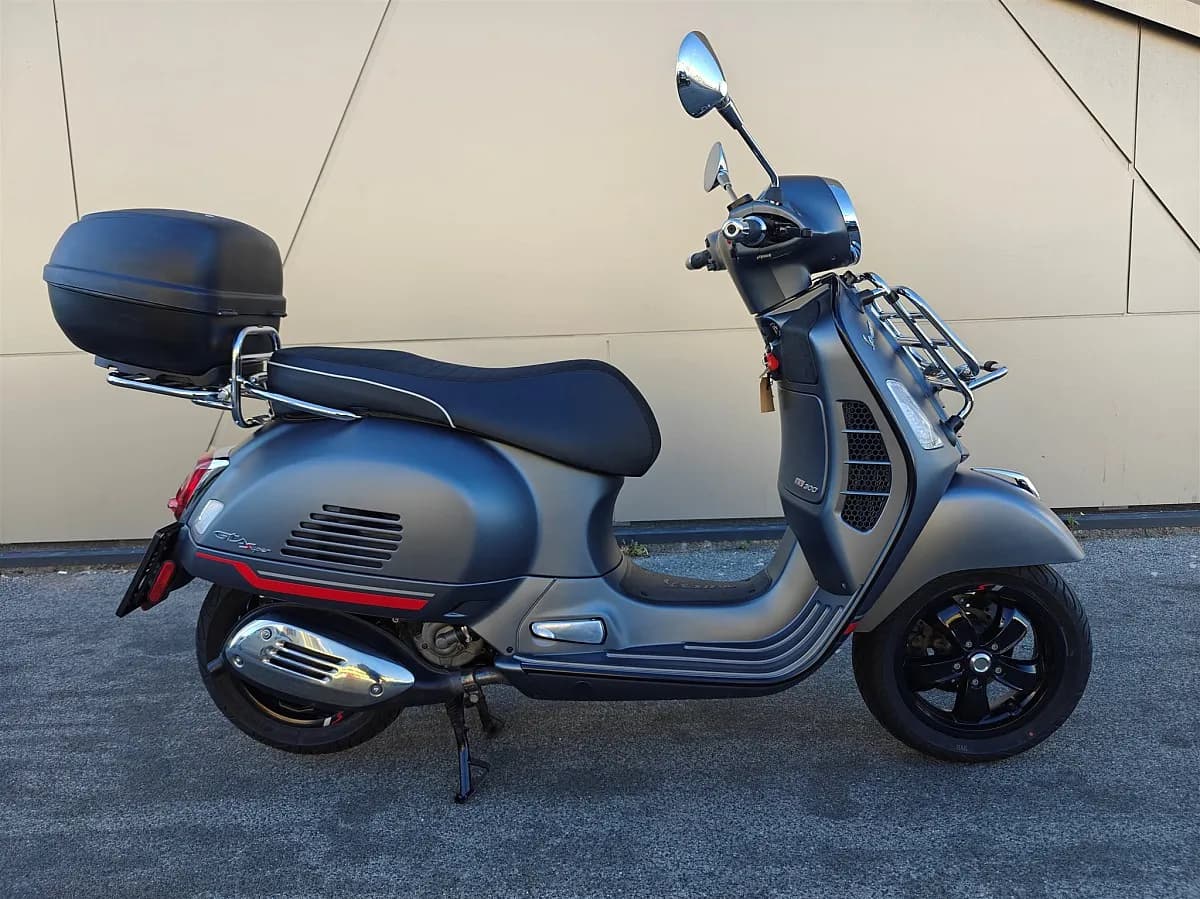 Vespa GTS