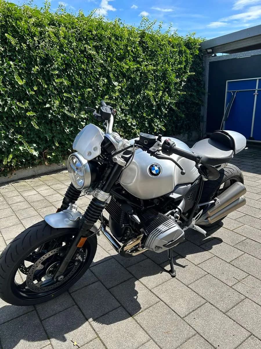 BMW R NineT