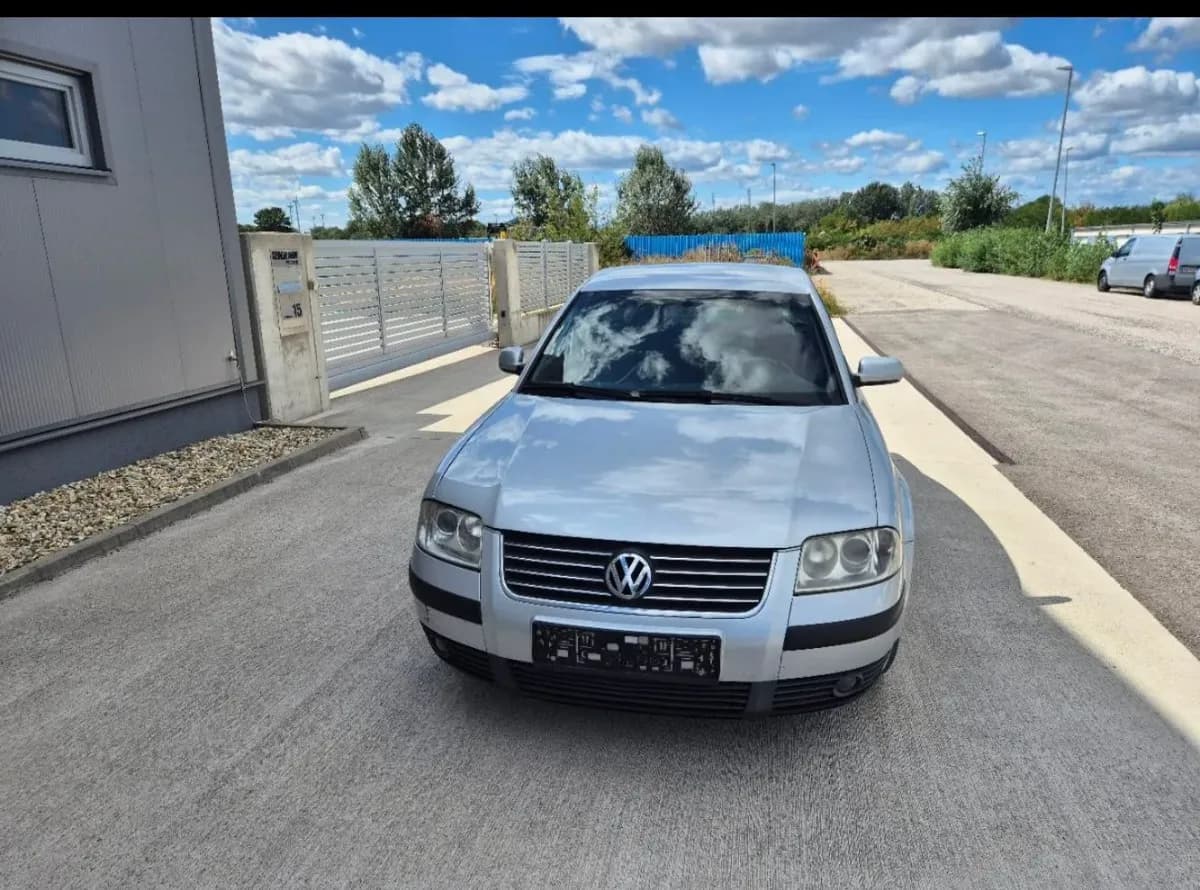 VW Passat