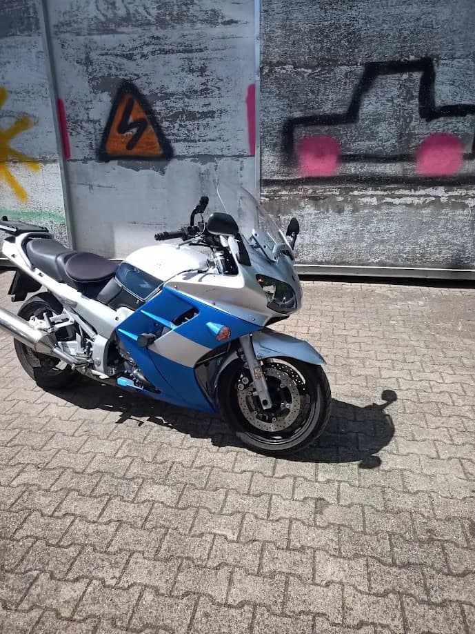 Yamaha FJR