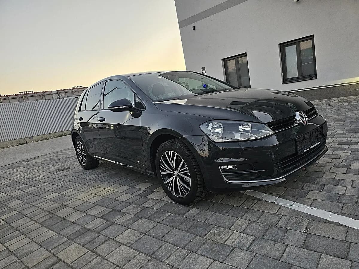 VW Golf