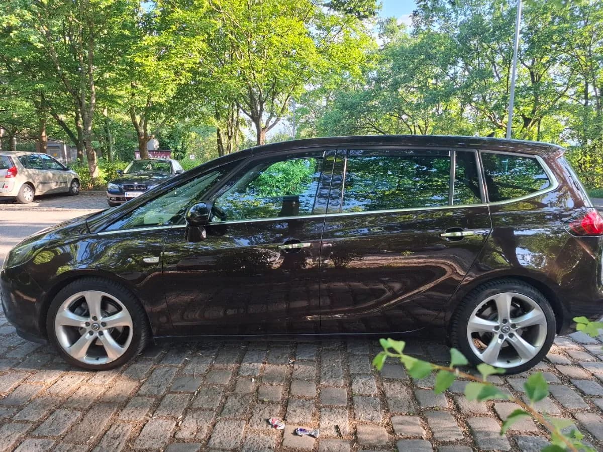 Opel Zafira Tourer