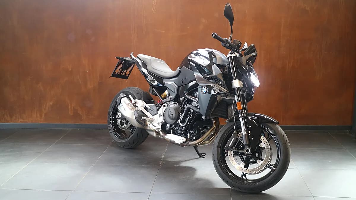 BMW F 900 R