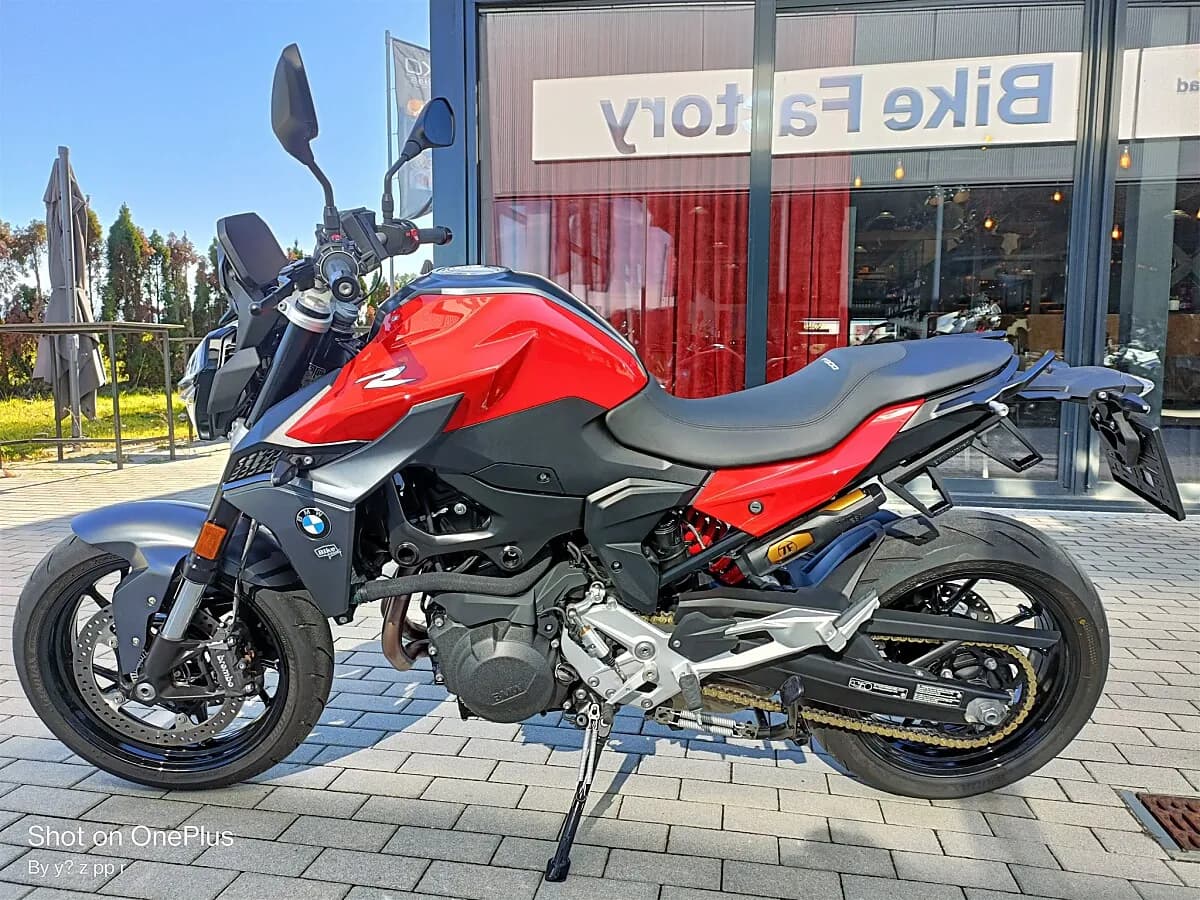 BMW F 900 R