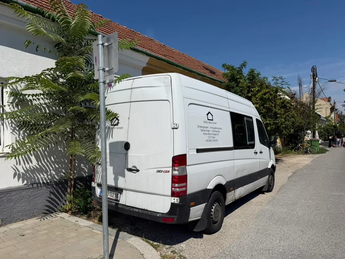 Mercedes-Benz Sprinter