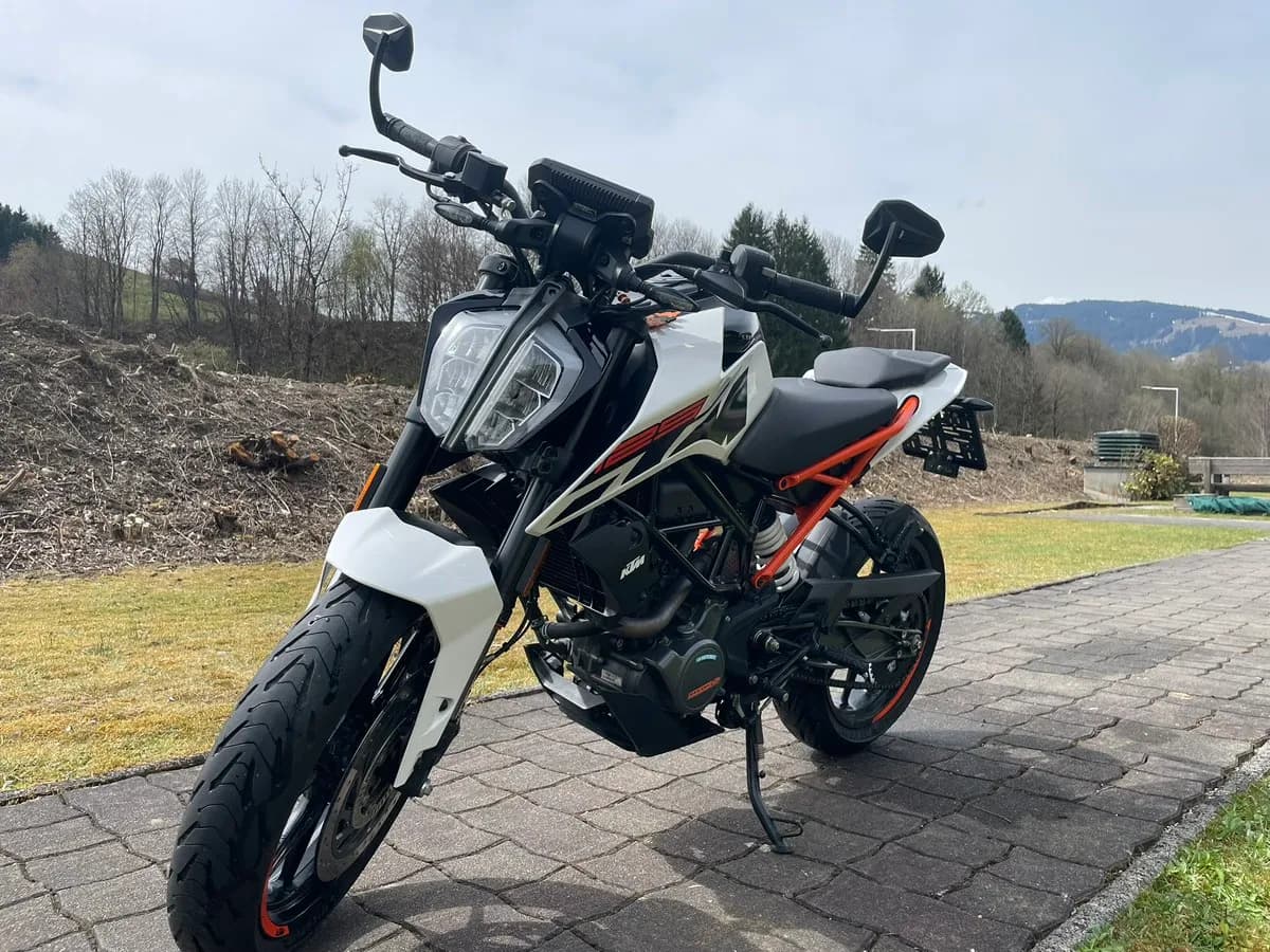 KTM 125
