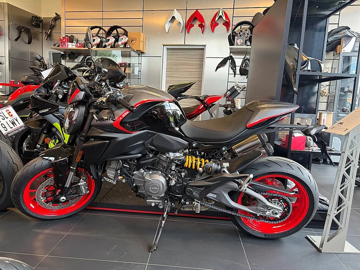 Ducati Monster