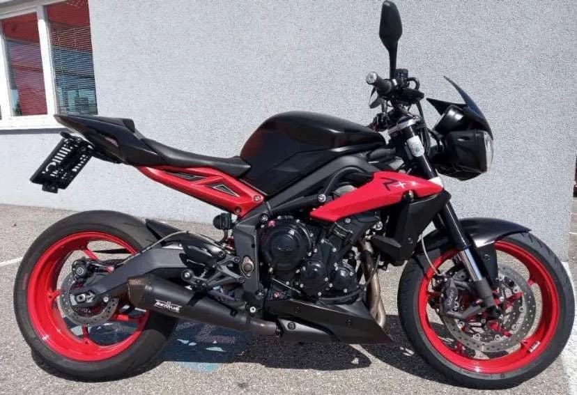 Triumph Street Triple