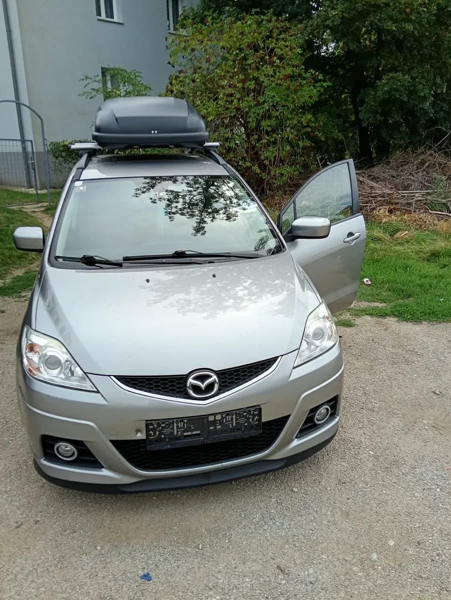 Mazda Mazda5