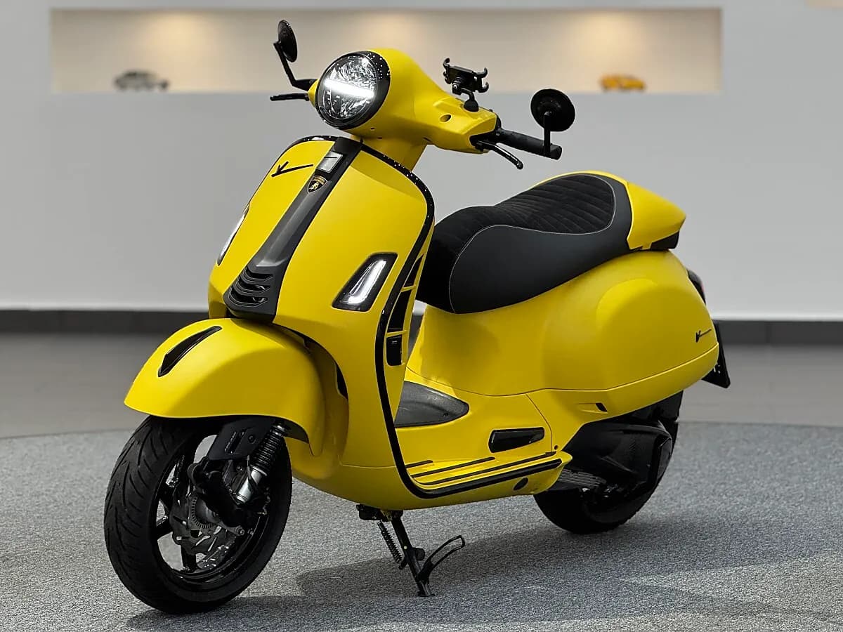 Vespa GTS