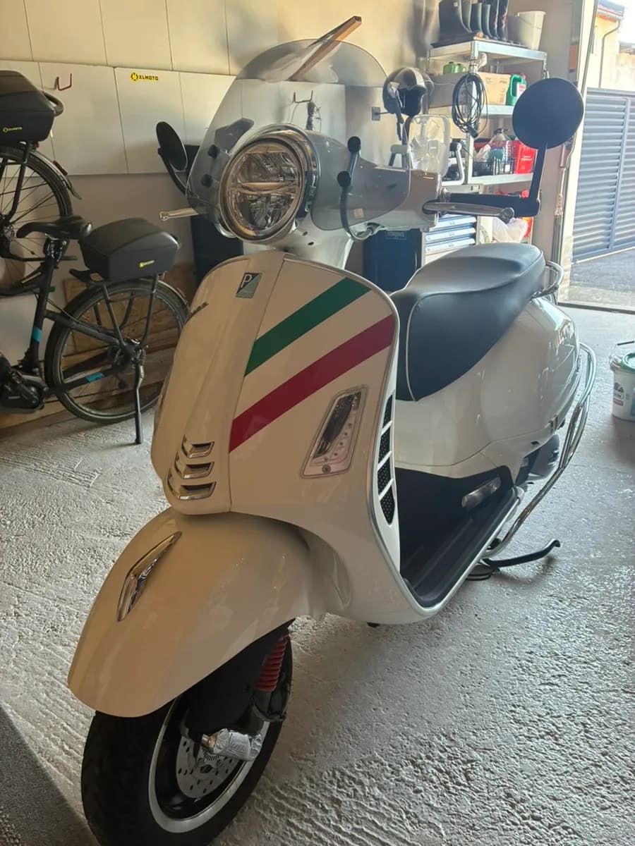 Vespa 125