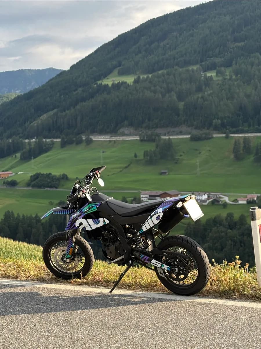 Aprilia SX