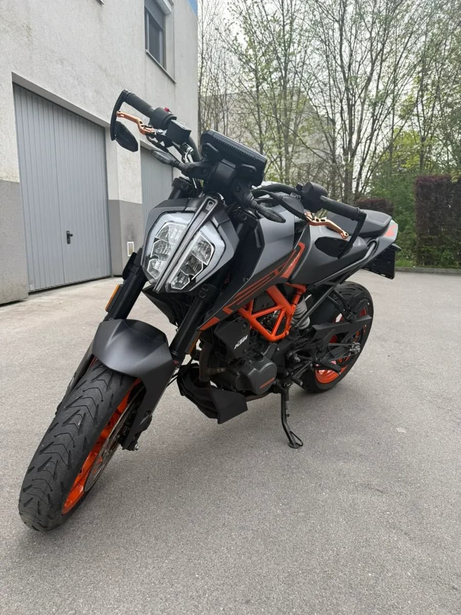 KTM 125