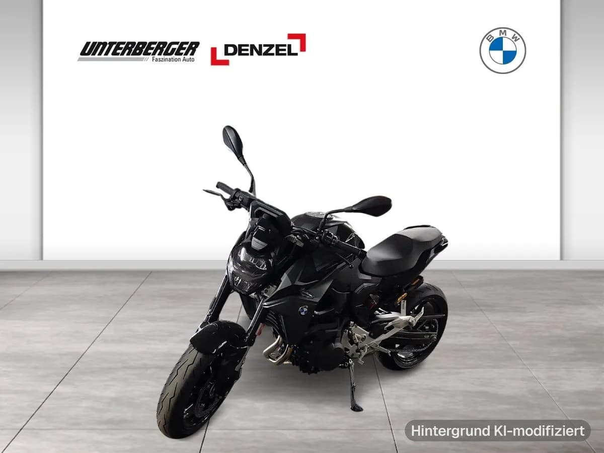 BMW F 900 R