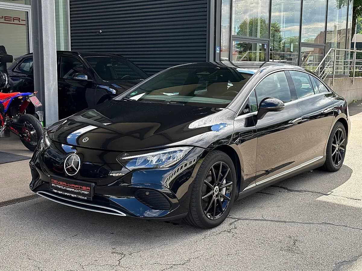 Mercedes-Benz EQE
