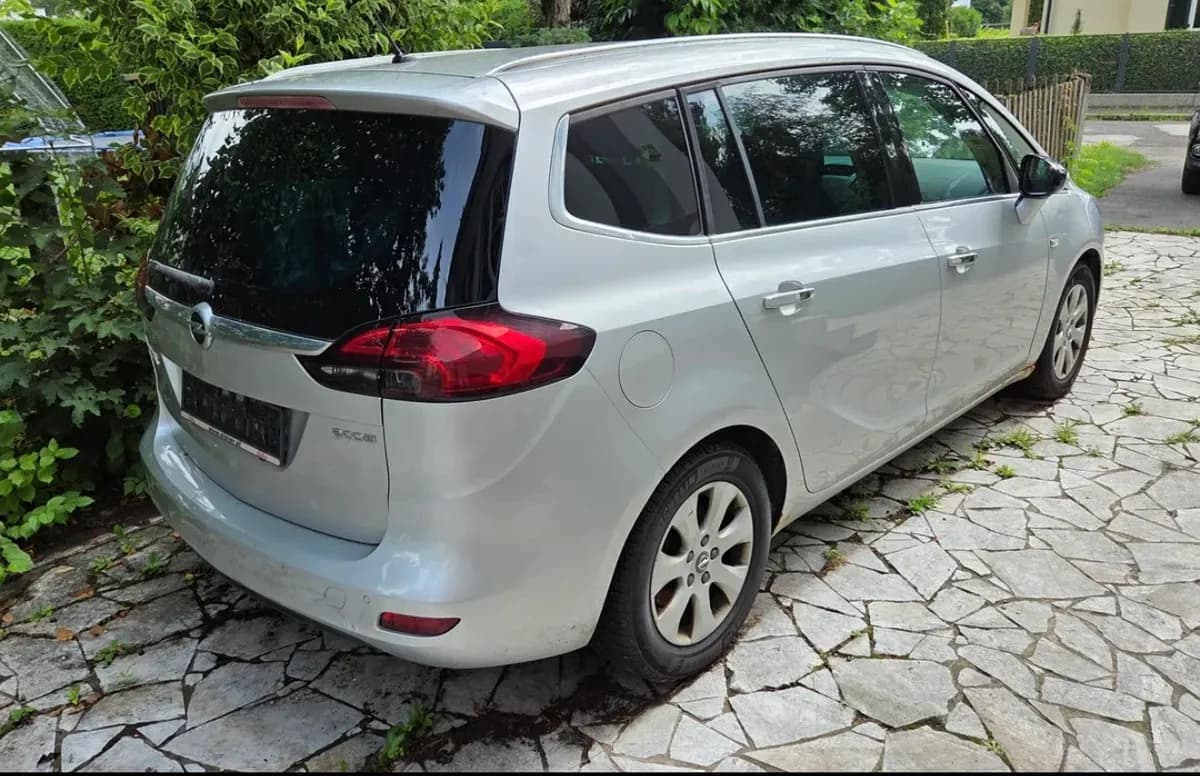 Opel Zafira Tourer