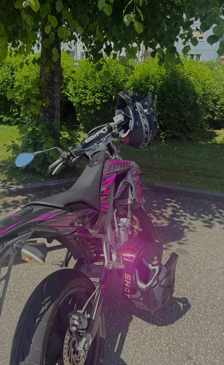 Aprilia SX
