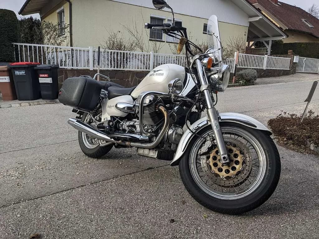 Moto Guzzi California