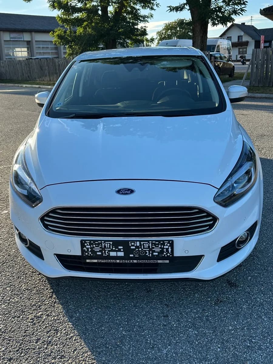 Ford S-MAX