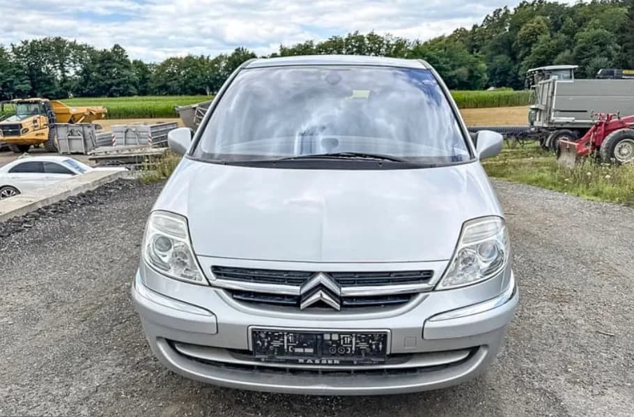 Citroën C8