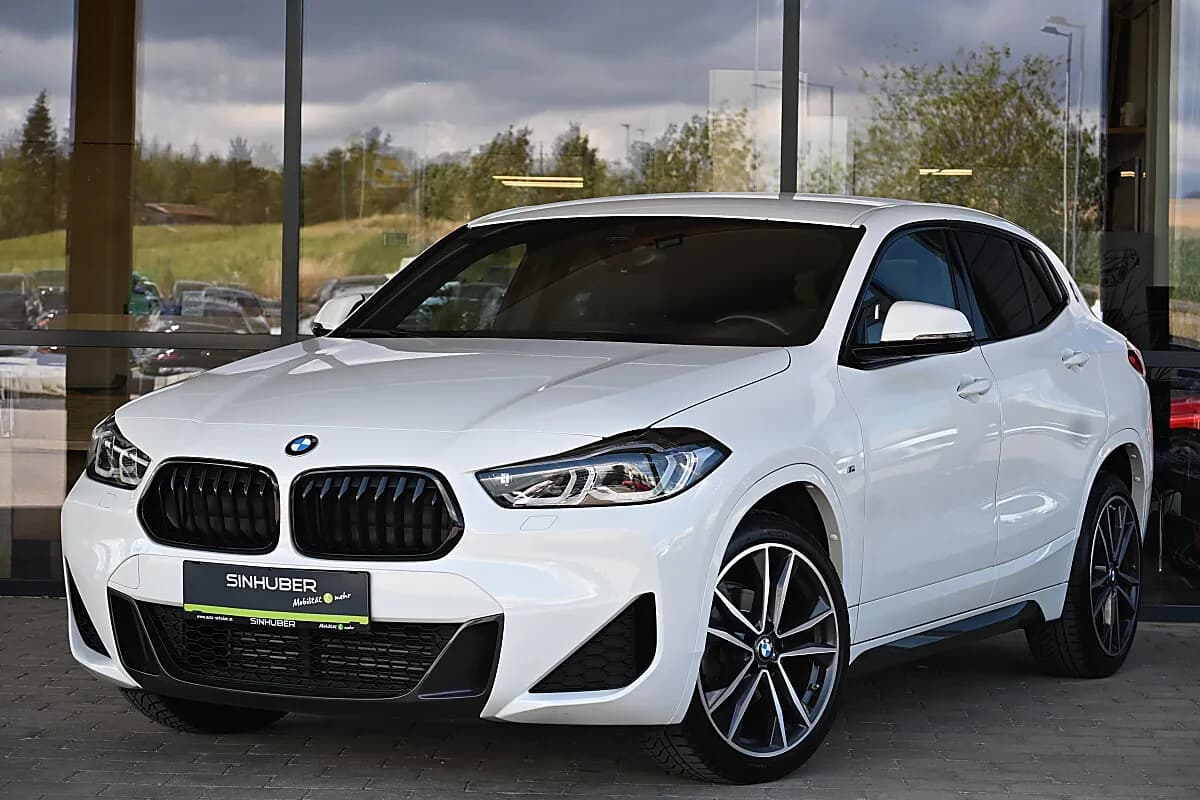 BMW X2