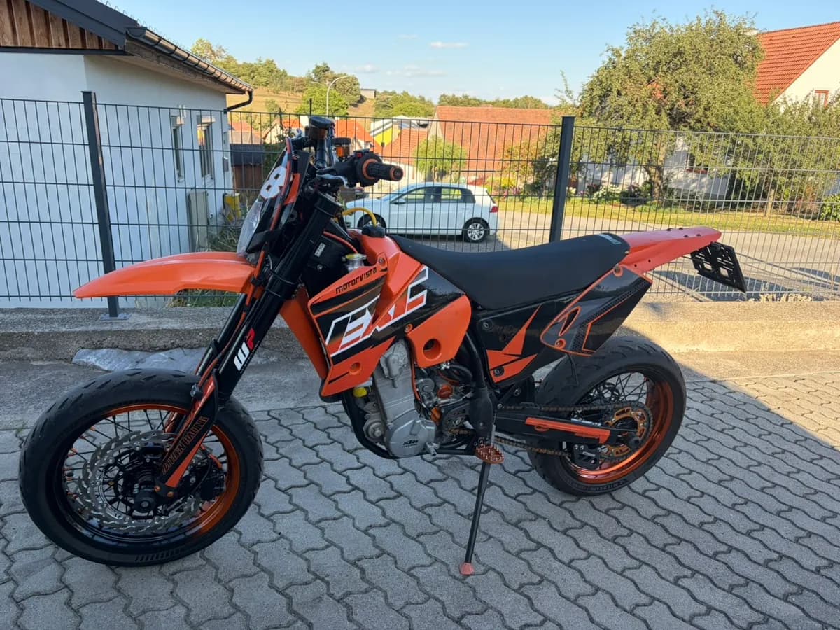 KTM 525