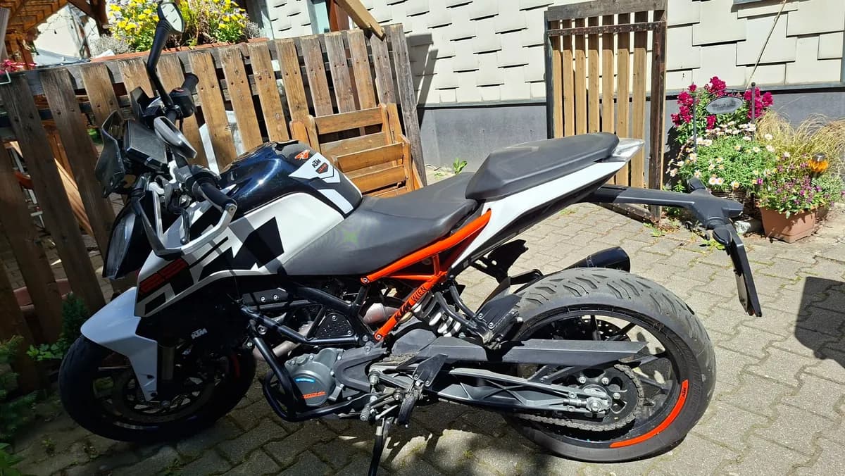 KTM 125