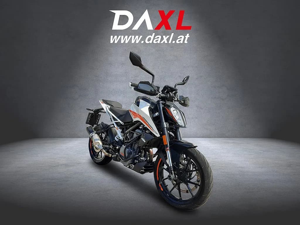 KTM 390