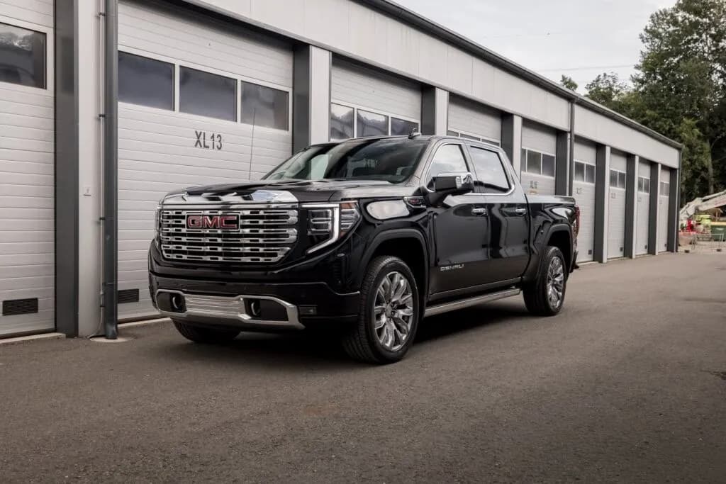 GMC Sierra