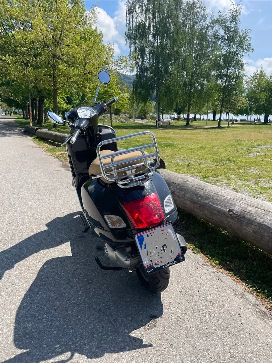 Vespa GTS