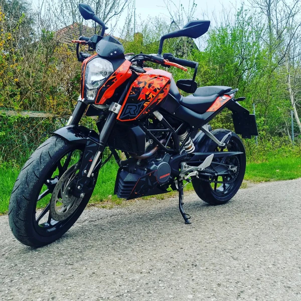 KTM 125