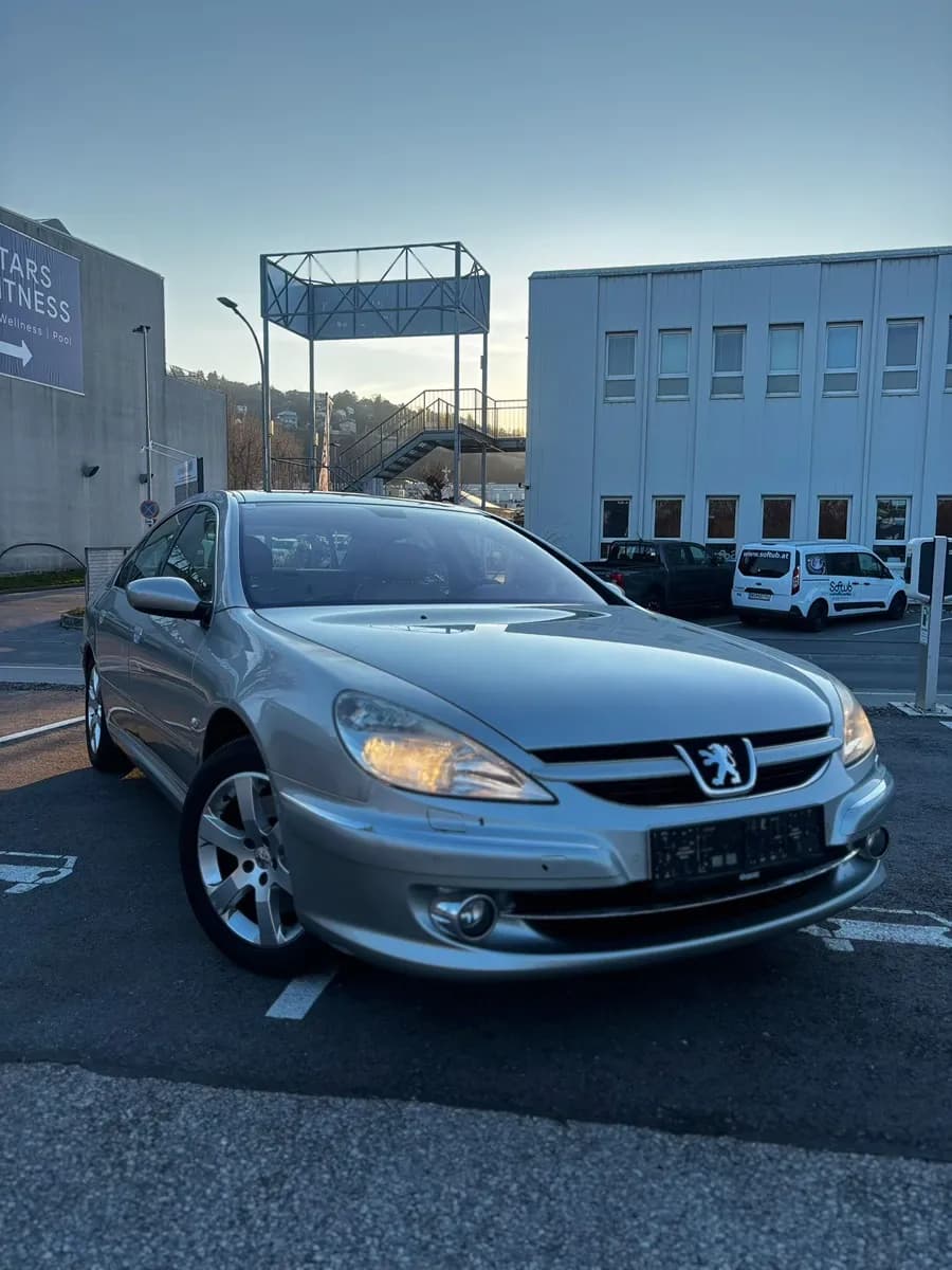 Peugeot 607