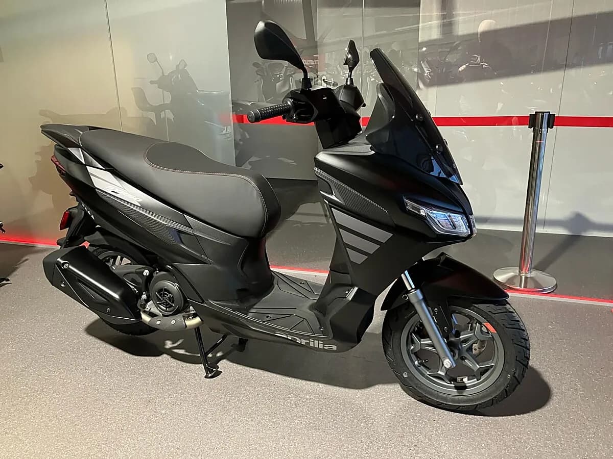 Aprilia SX