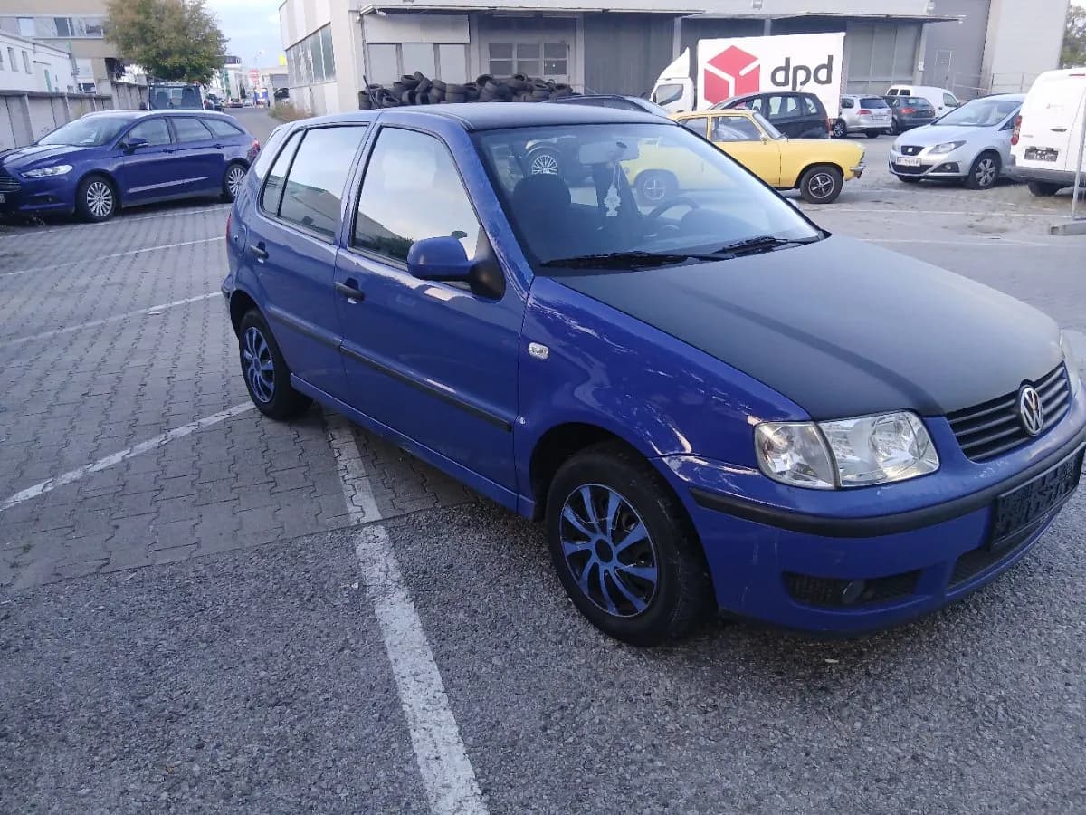 VW Polo
