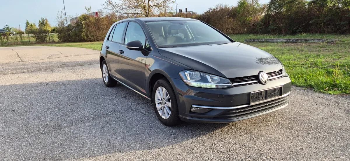VW Golf