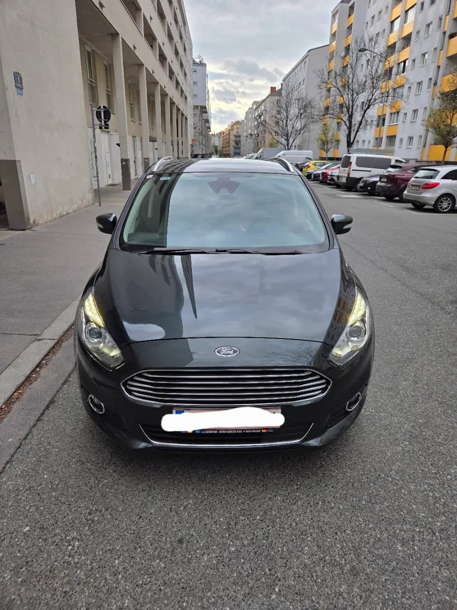 Ford S-MAX