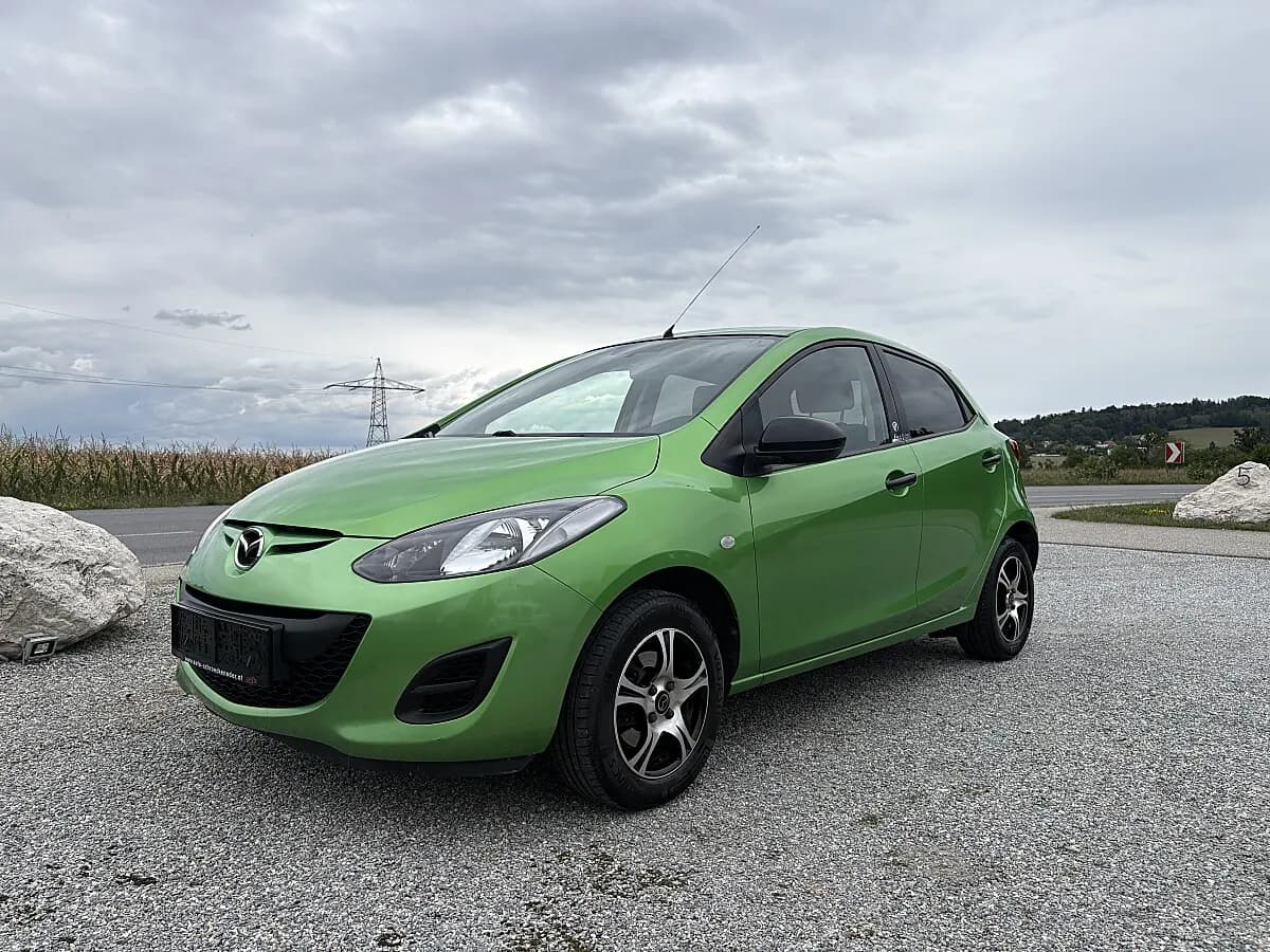 Mazda Mazda2