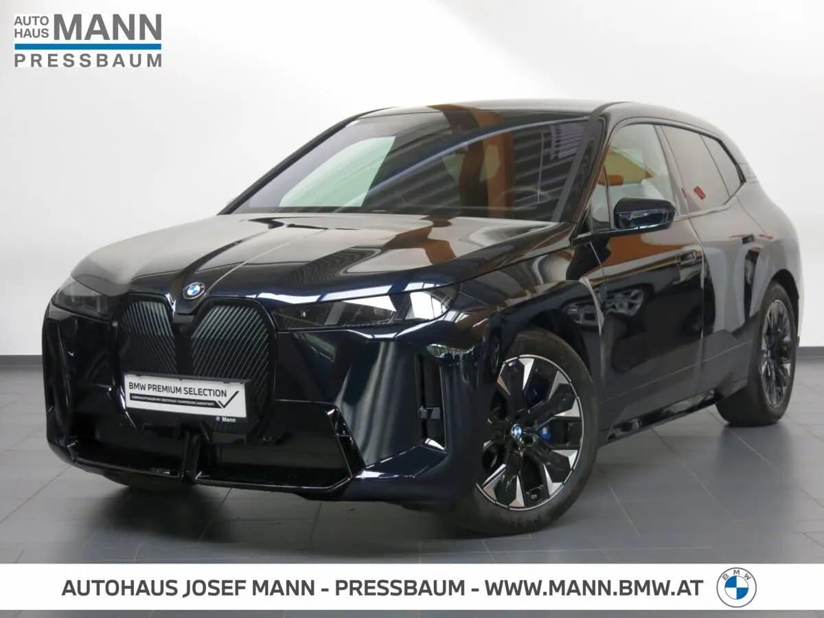 BMW iX