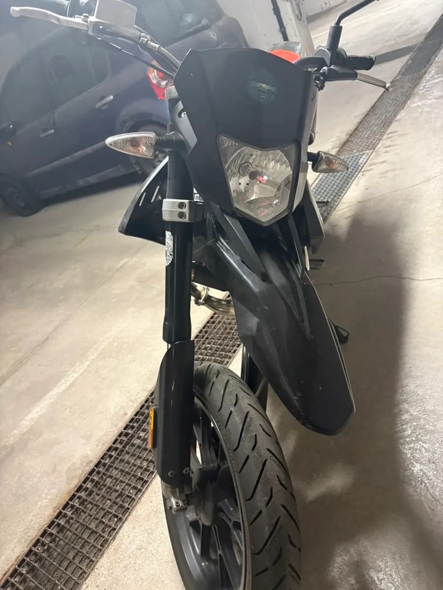 Aprilia SX