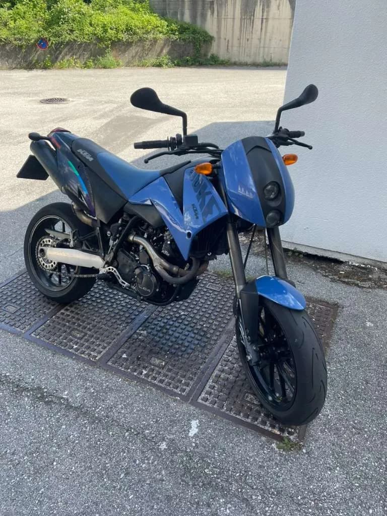 KTM 640