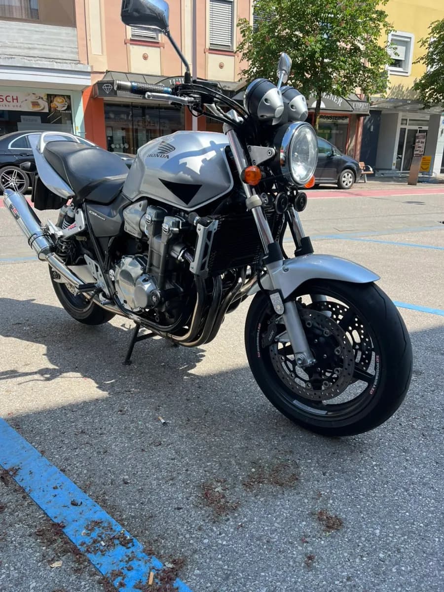 Honda CB