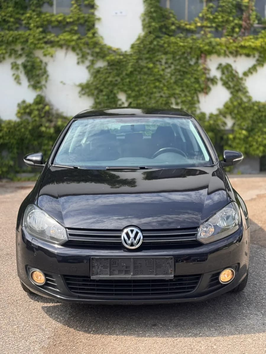 VW Golf