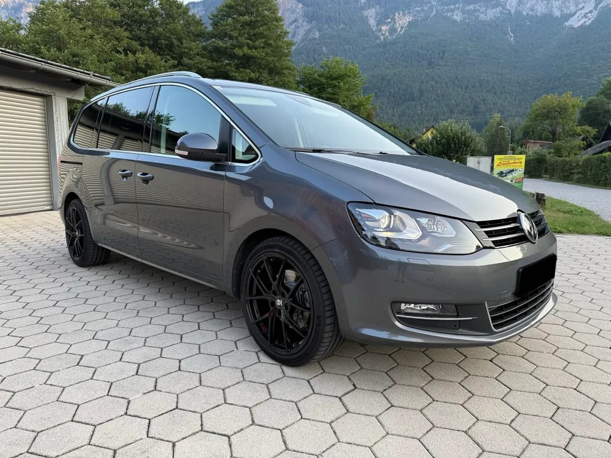 VW Sharan