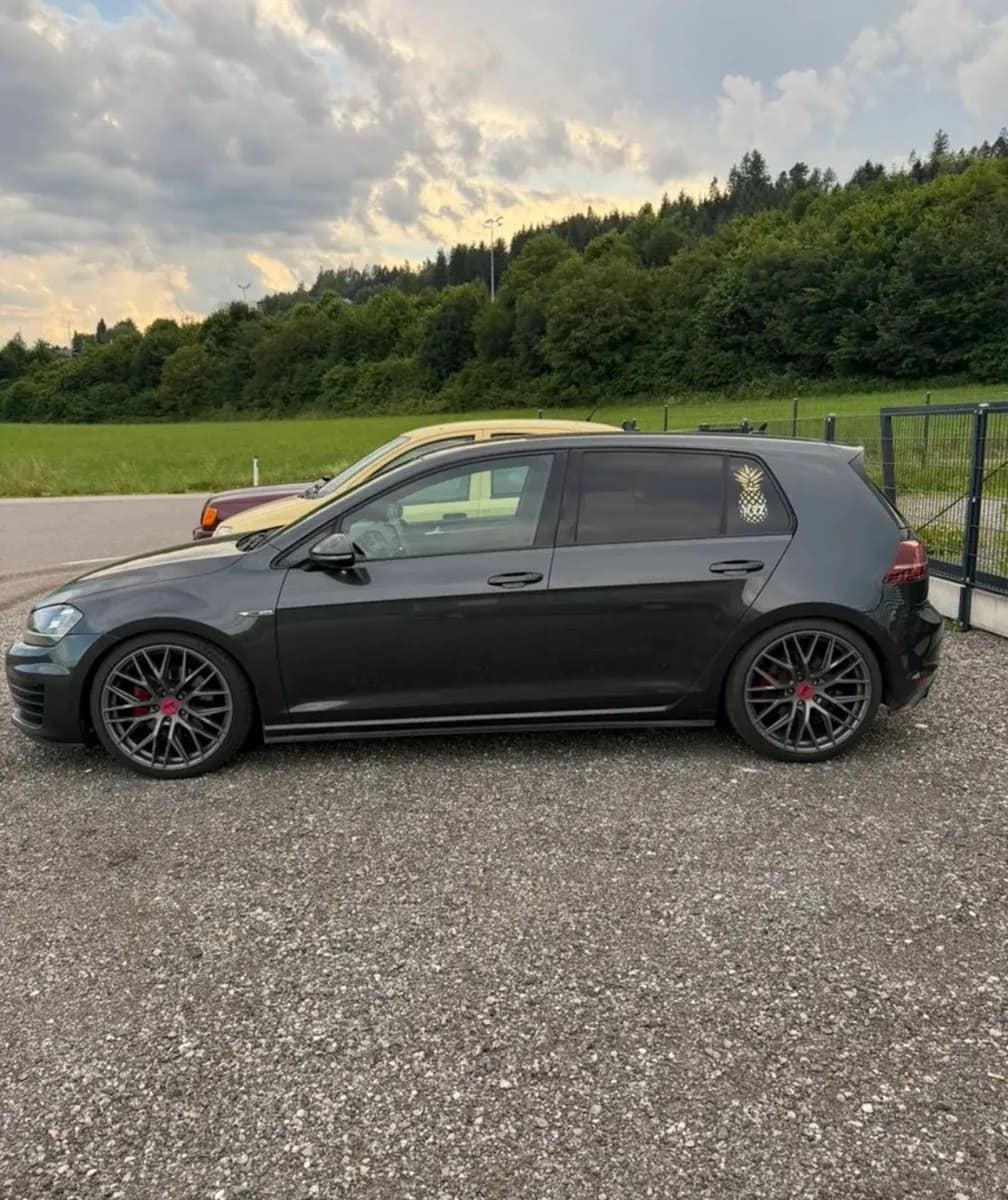 VW Golf