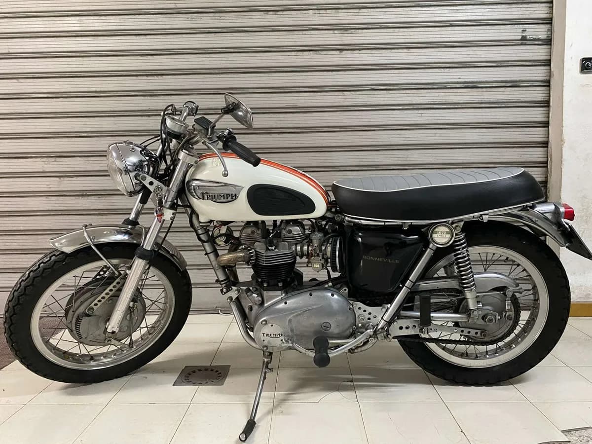 Triumph Bonneville T120