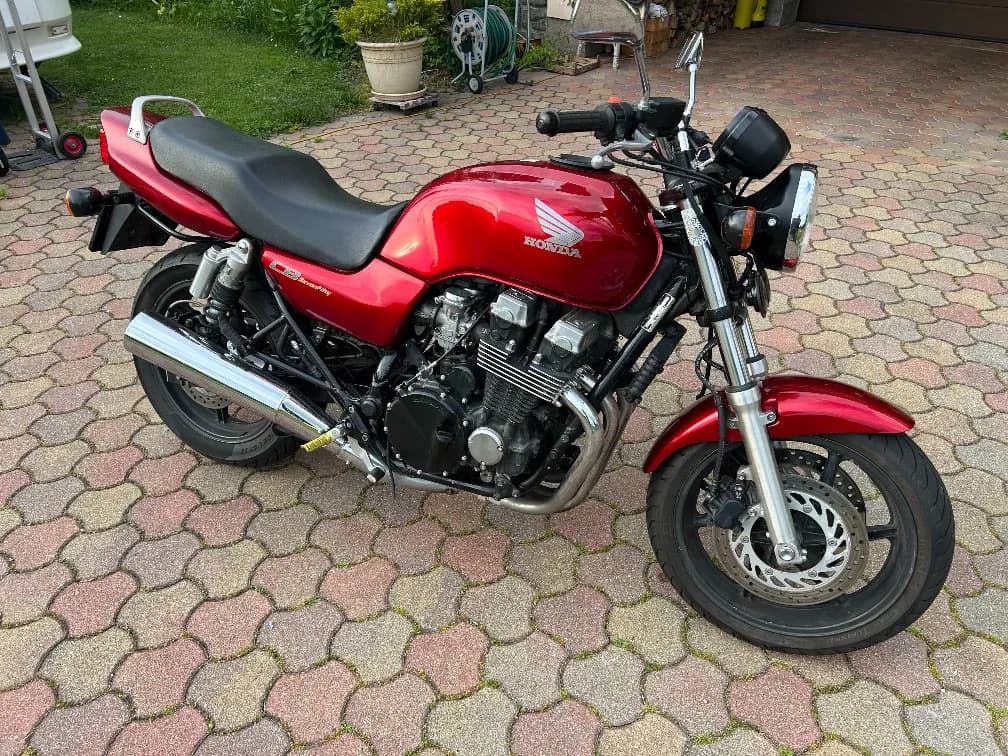 Honda CB
